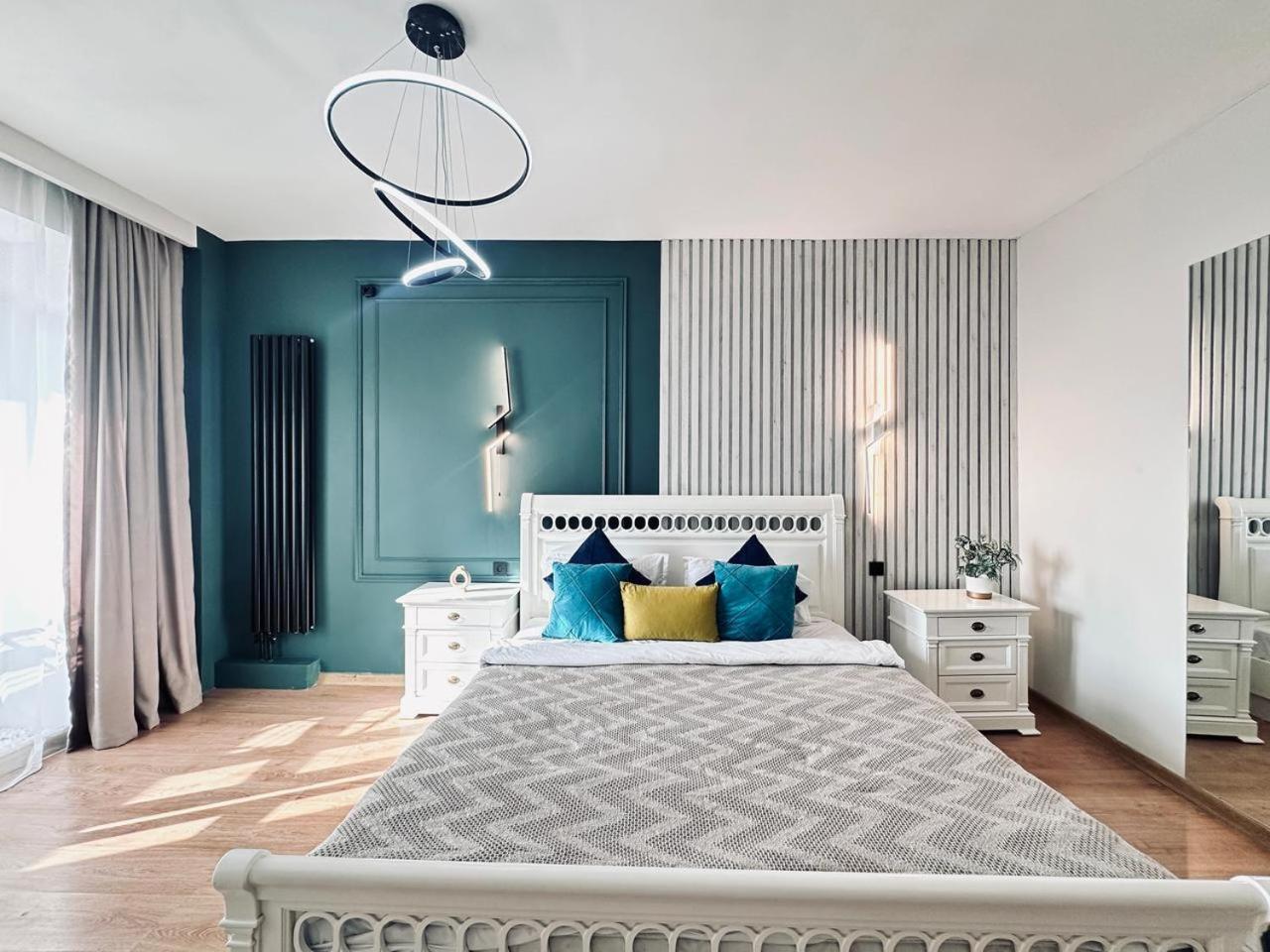 3 ком на абая сейфуллина Apartment